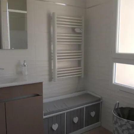 Mas Les Saules Le Cailar