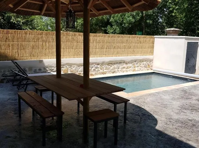 Holiday home Mas Les Saules Le Cailar