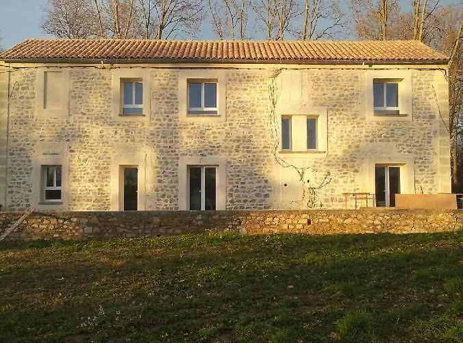 Mas Les Saules Holiday home *